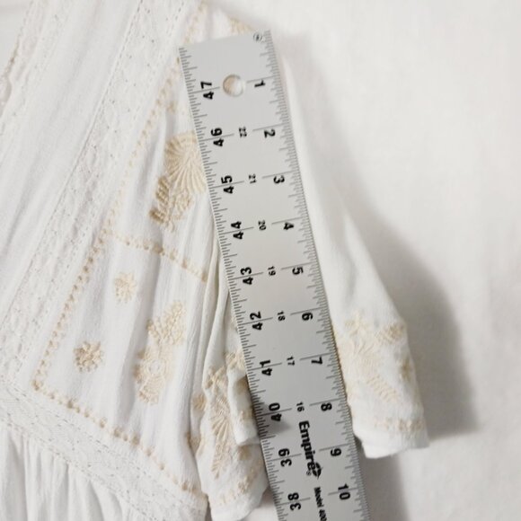 In Loom, Boho Top, Small, White with Tan Embroidery Detail and Lace Trim, Beachy - Picture 14 of 16
